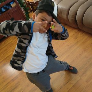 Meet your Posher, Vicman